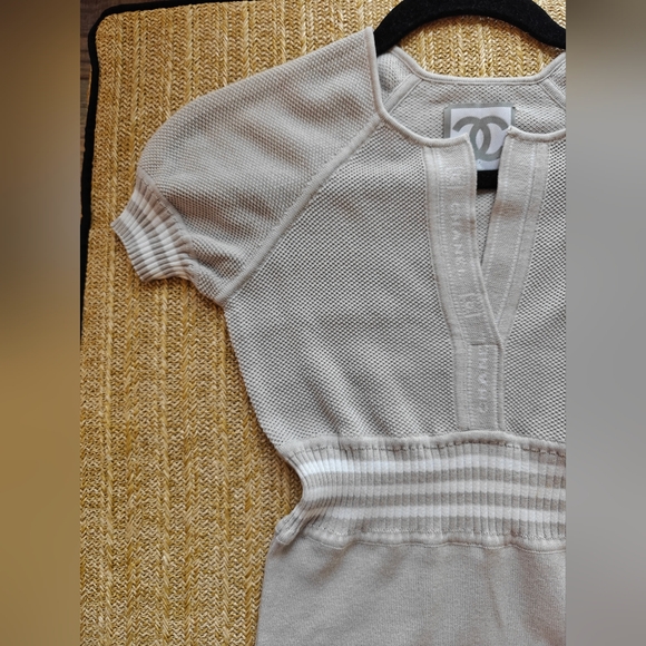 CHANEL SPORT GRAY TOP - Picture 2 of 8